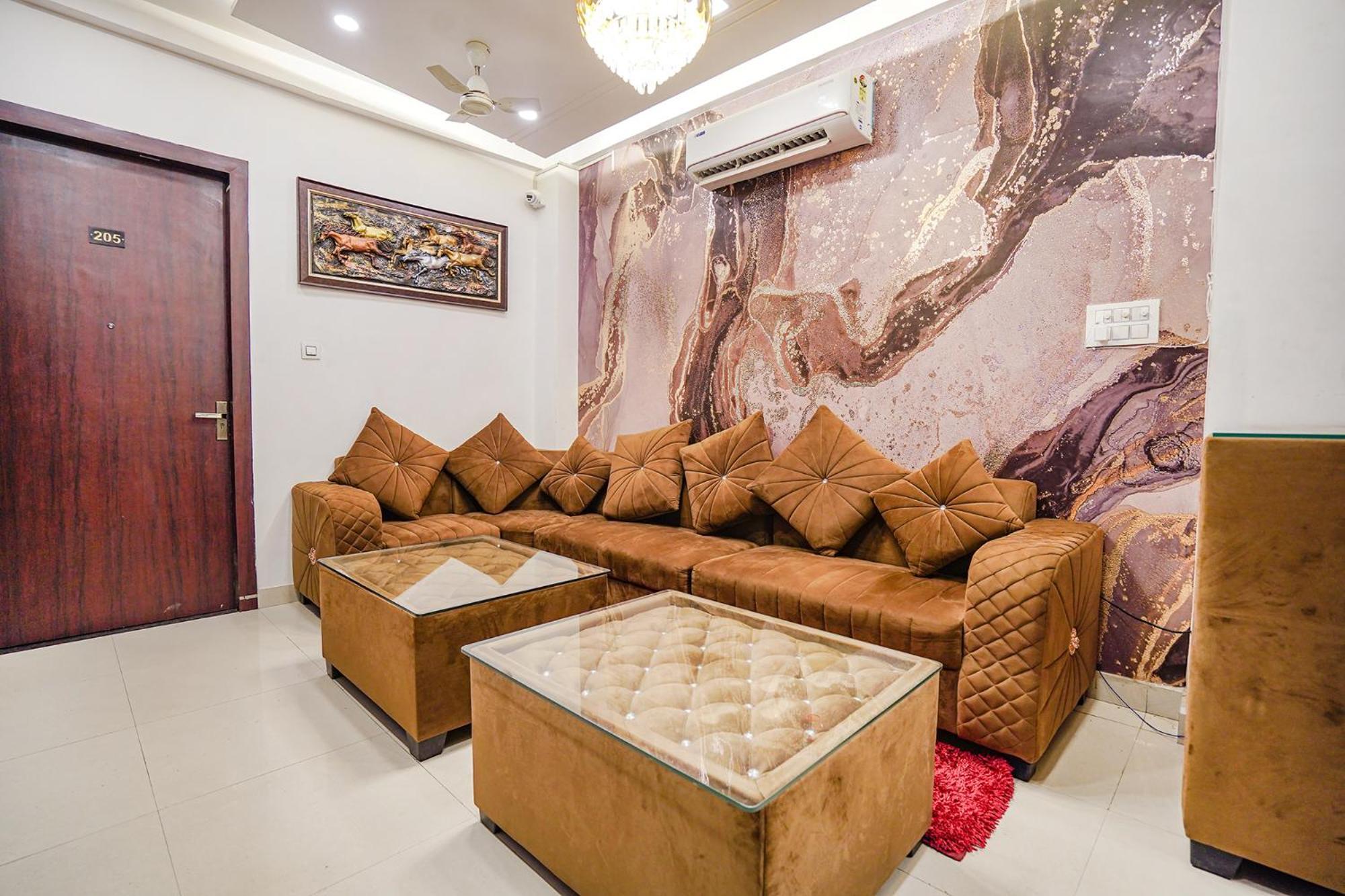 Fabhotel Ts Inn Faithfulganj ภายนอก รูปภาพ